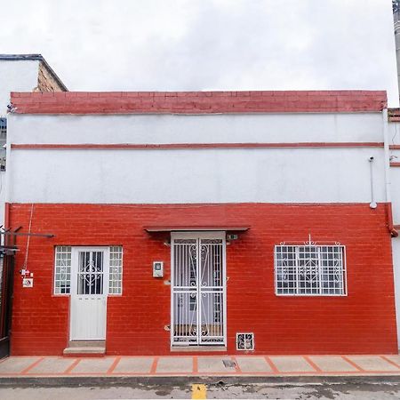 Ayenda Casa Alvarez Bogota Buitenkant foto