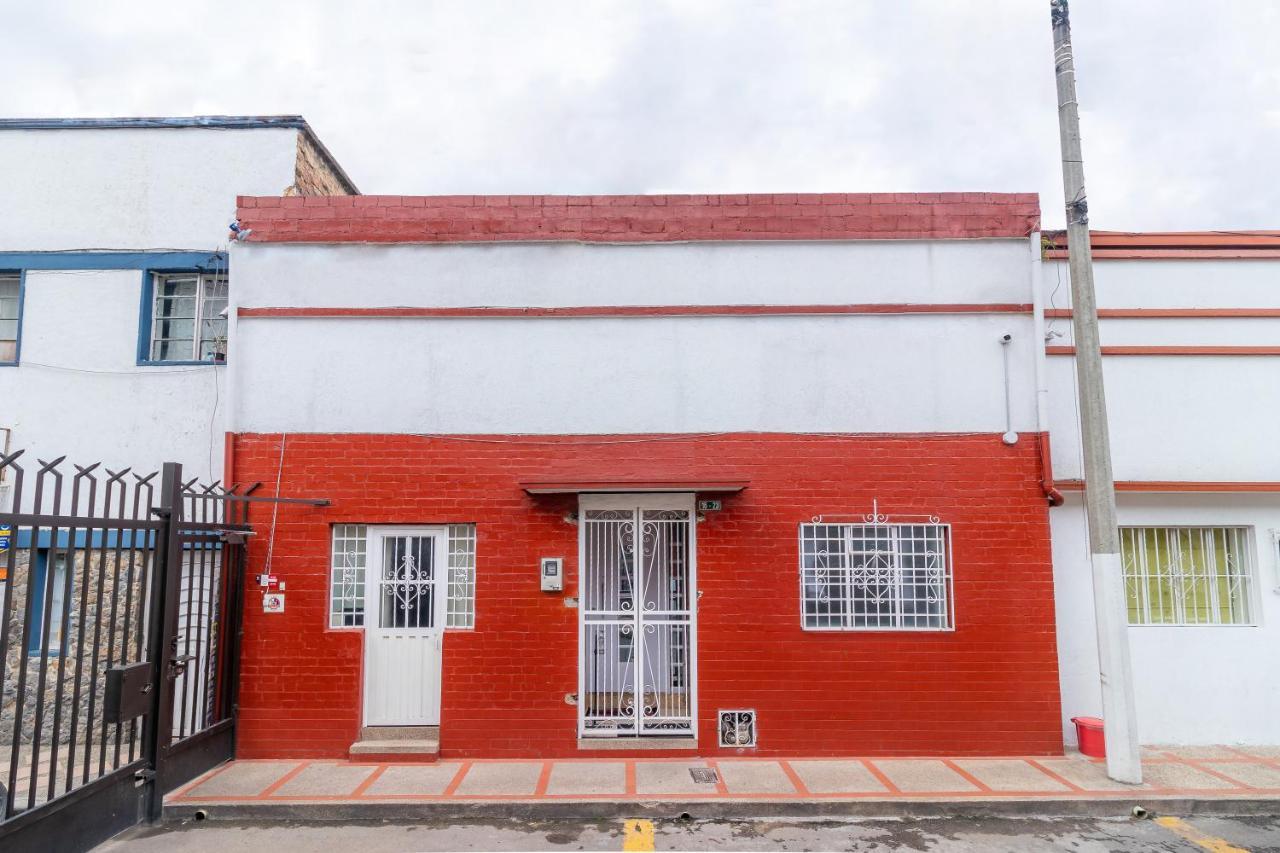 Ayenda Casa Alvarez Bogota Buitenkant foto
